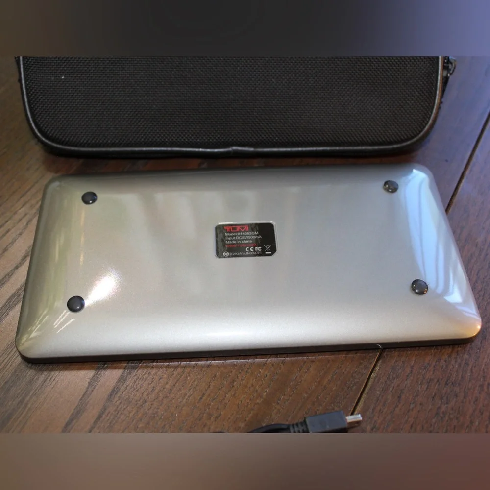 TUMI Travel Mini Wireless Keyboard